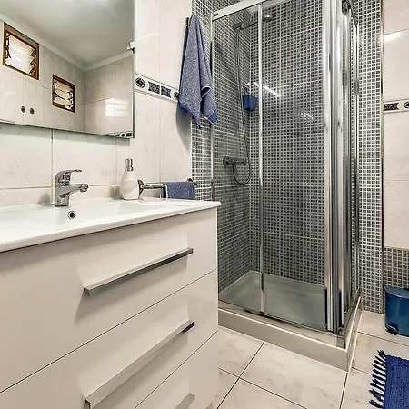 Los Cristianos 2 Bedrooms * Los Cristianos (Tenerife)
