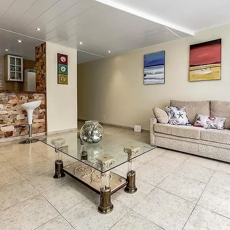 Los Cristianos 2 Bedrooms *