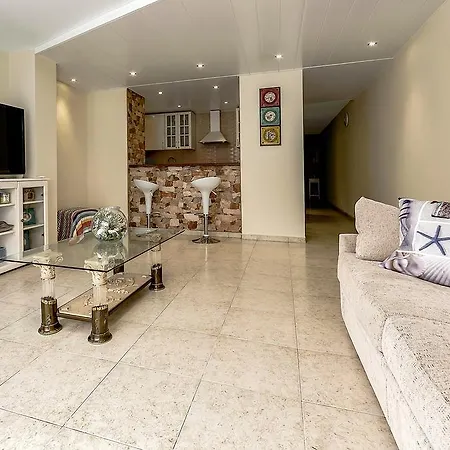 Los Cristianos 2 Bedrooms شقة لوس كريستيانوس